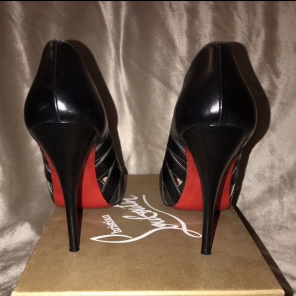 Christian Louboutin Peep Toe Leather Pumps - Picture 4 of 7